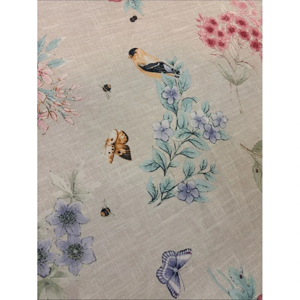 Round Floral Bird Tablecloth